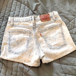 Levi’s shorts